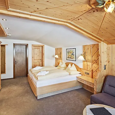 Otel Bellevue Lech am Arlberg